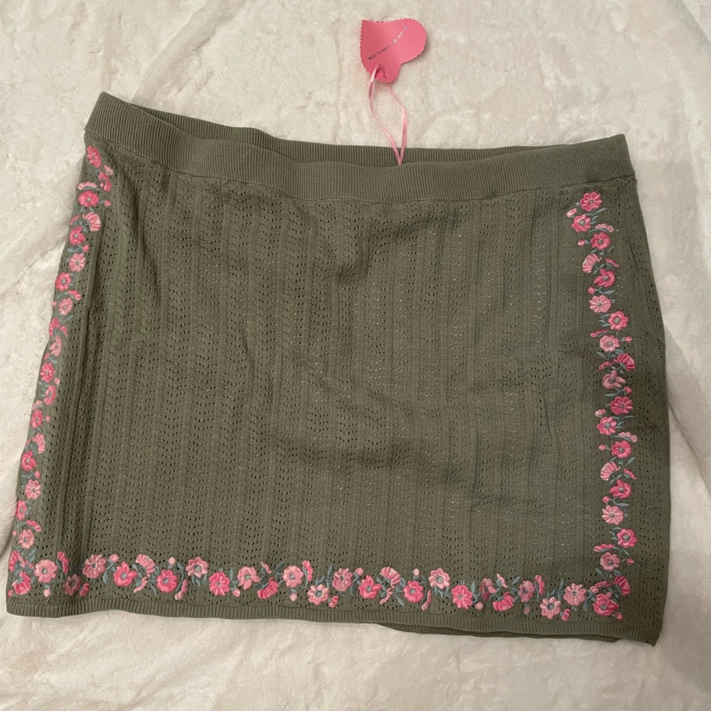 NWT Dolls Kill Sugar Thrillz floral print skirt 3X